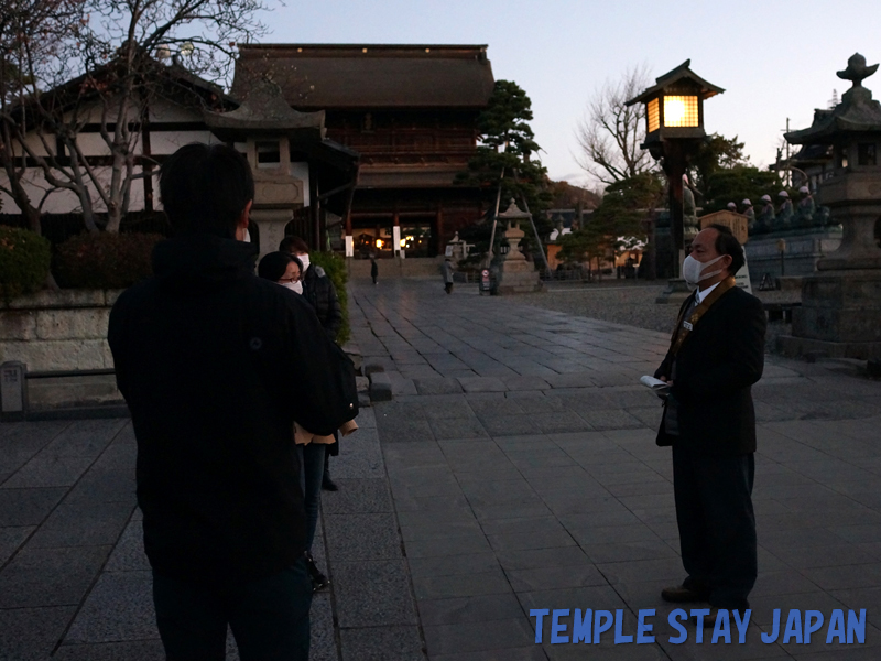 Yakuoin (Nagano) Morning service