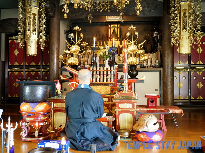 Syokoin (Hokkaido) Morning memorial service