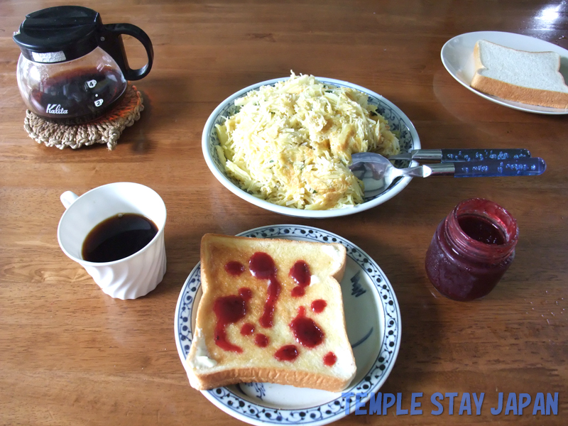 Koninji (Niigata) breakfast