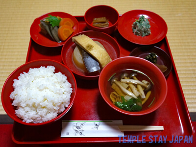 Torinin temple stay (Kyoto)