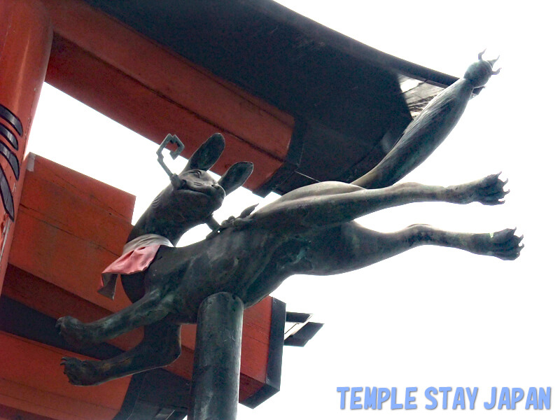 Fushimi-Inari shrine (Kyoto) Fox statue