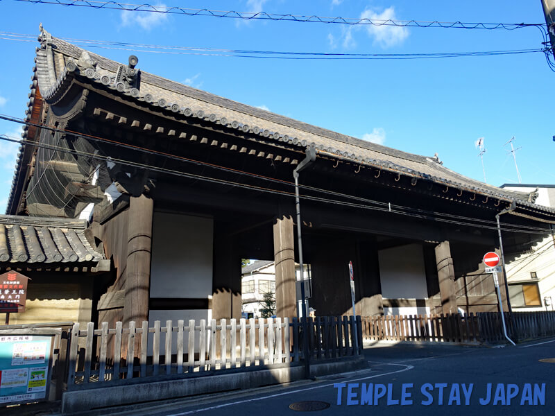 Sanjusangendo (Kyoto) Nandaimon (The Great South) Gate