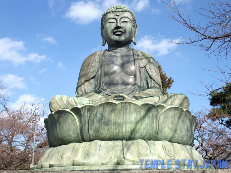 Gokokuji (Tokyo) Large buddha