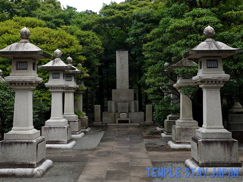 Gokokuji (Tokyo) Grave of Okuma Shigenobu