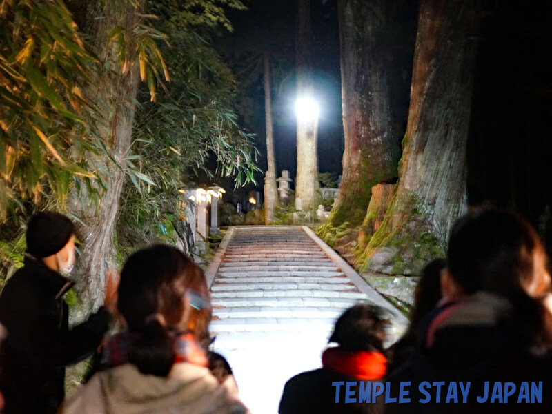 Koyasan (Wakayama) Night tour