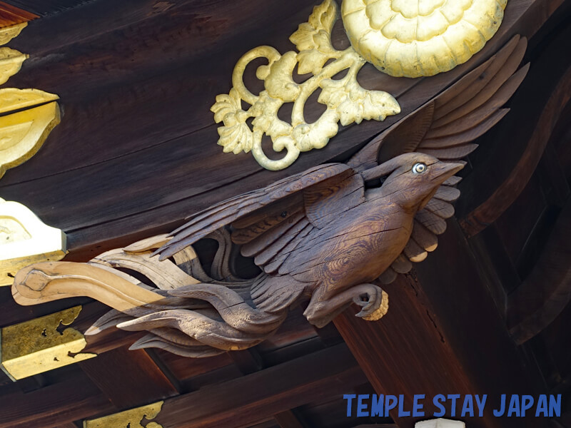 Takio-jinja (Kyoto) Bird carving