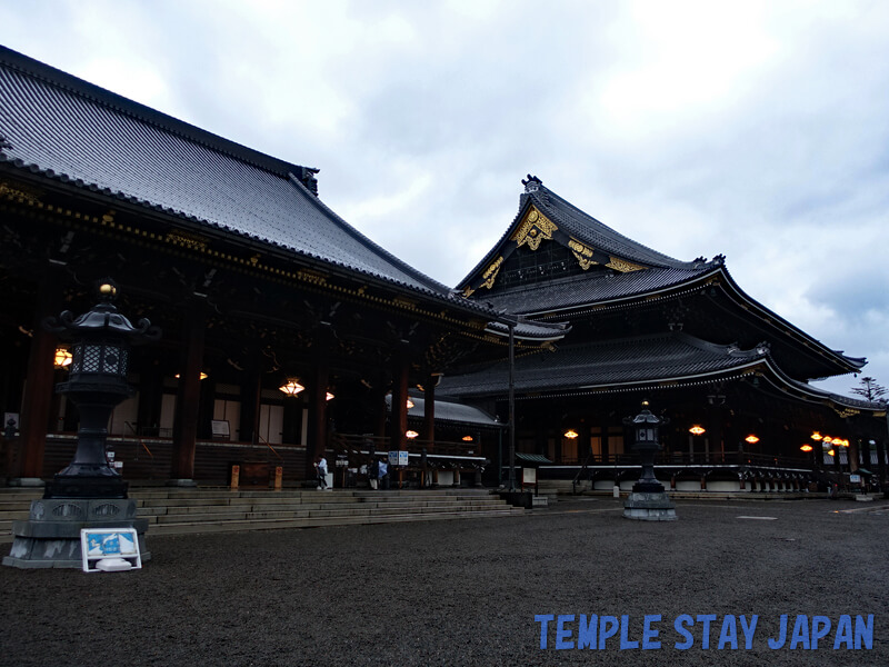 Higashi-Honganji (Kyoto) halls
