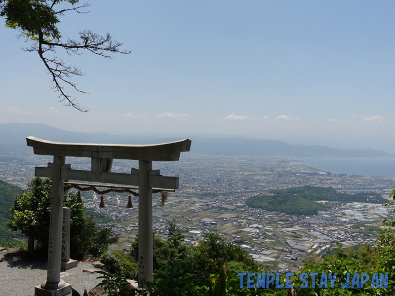 Takayajinja (Kagawa) Torii gate view