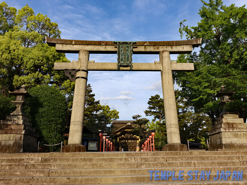 Toyokuni-jinja (Kyoto) Torii gate