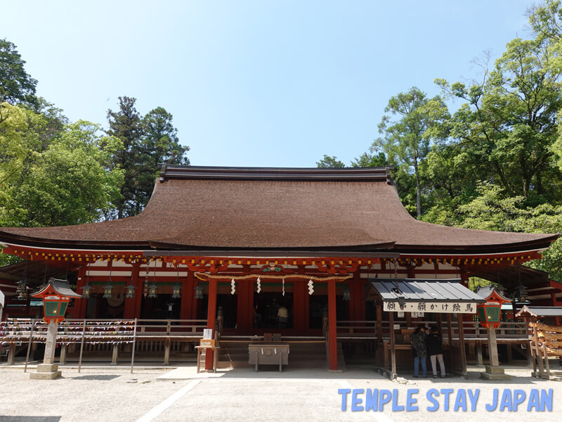 Isonokamijingu (Nara) Worship hall