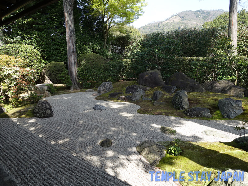 Shinnyodo (Kyoto) Nirvana Garden