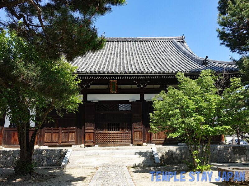 Hyakumanben-Chionji Temple (Kyoto) Sakyamuni hall