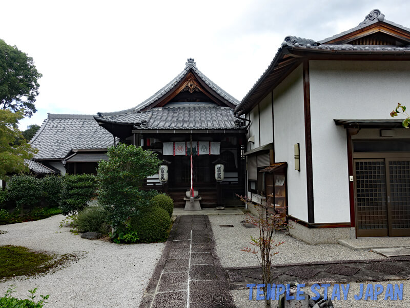 Kashoji (Fukakusa-syoten) temple Main hall