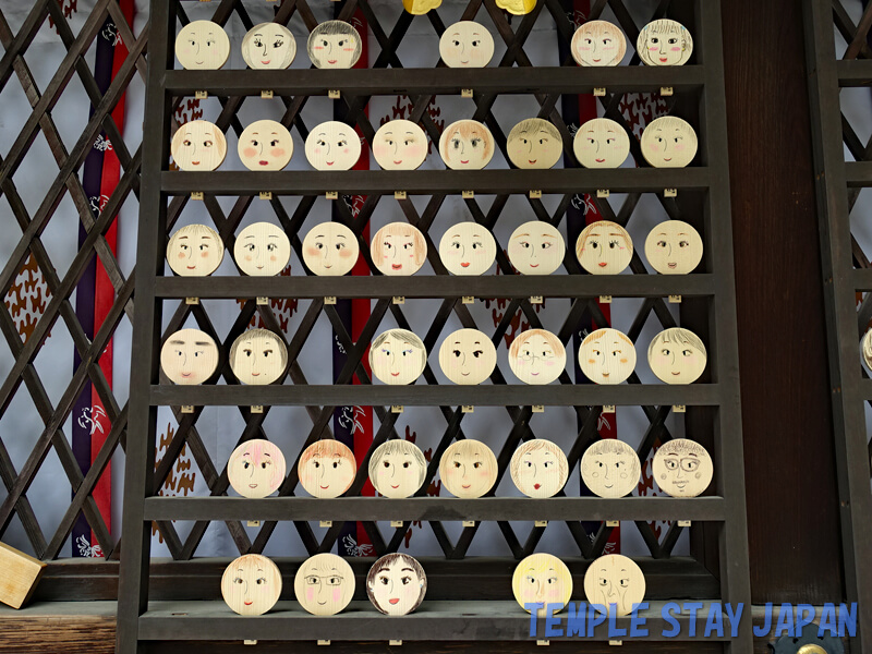 Kawai shrine (Kyoto) offering shelf