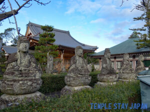 Rengeji temple (Kyoto) Stone buddha