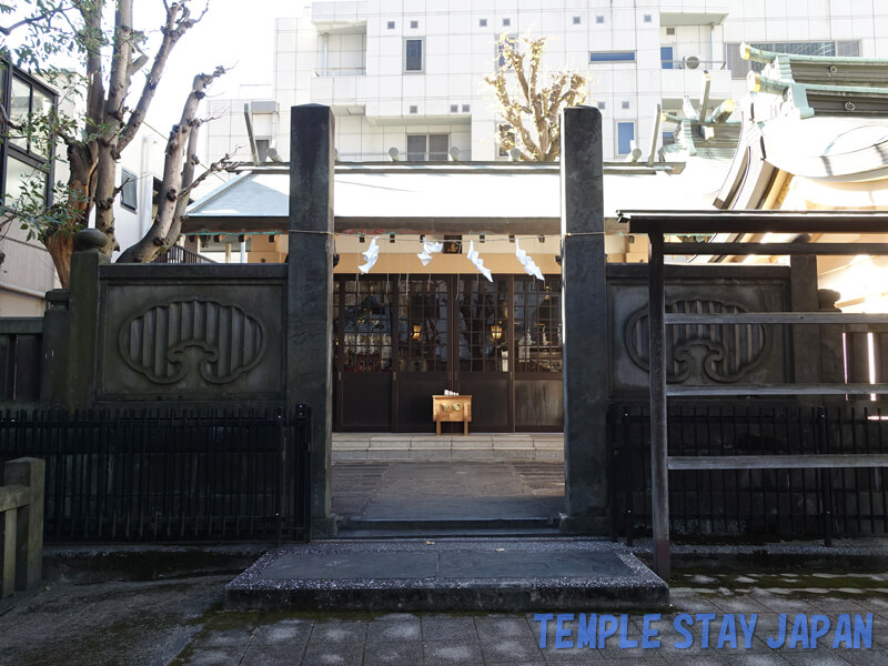Takanawa shrine (Tokyo) Taishigu hall