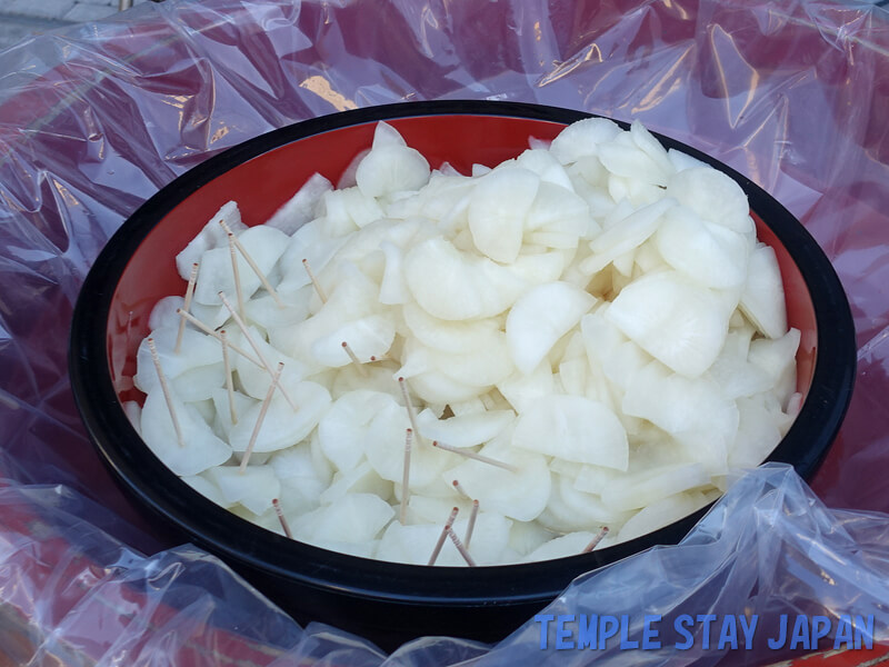 Takarada-ebisu Shrine (Tokyo) Bettara (Pickled daikon radish)