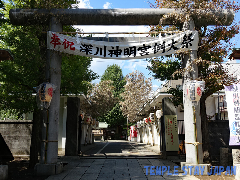 Fukagawa Shinmeigu shrine (Tokyo) Torii gate